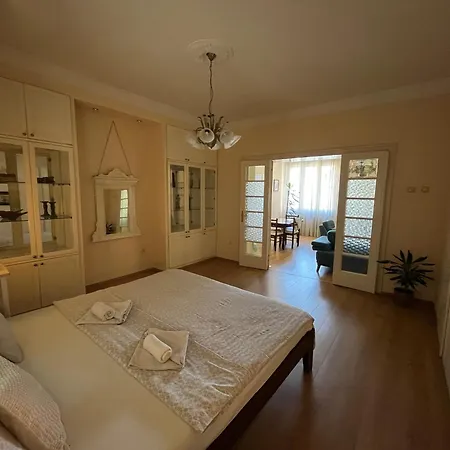 Apartment Terazije Square Lux Belgrade